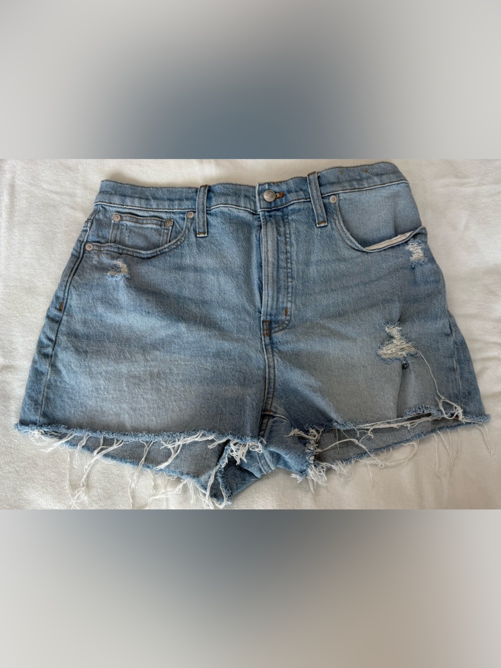 Madewell Light Blue Denim Jeans with White Tag